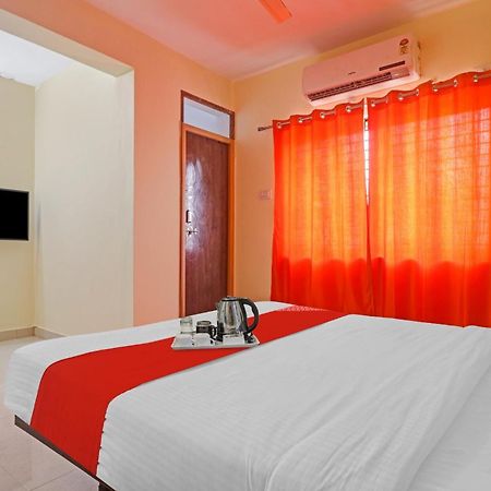 Super Hotel O Dk Reddy Square Hyderabad Exterior foto